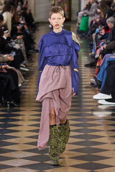 Look 56